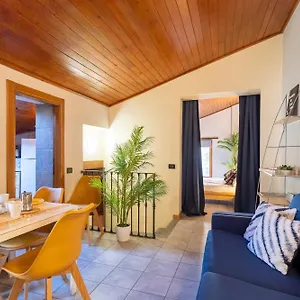 https://blue-attic-historical-como-city-center-by-rentallcomo.it-lombardy.com