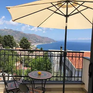 https://casa-carlotta-taormina.sicilyhotelsitaly.net
