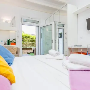 https://feel-patio-del-sole.it-lombardy.com